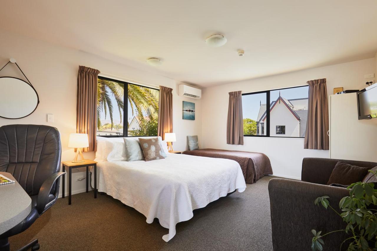 Blenheim Palms Motel Buitenkant foto