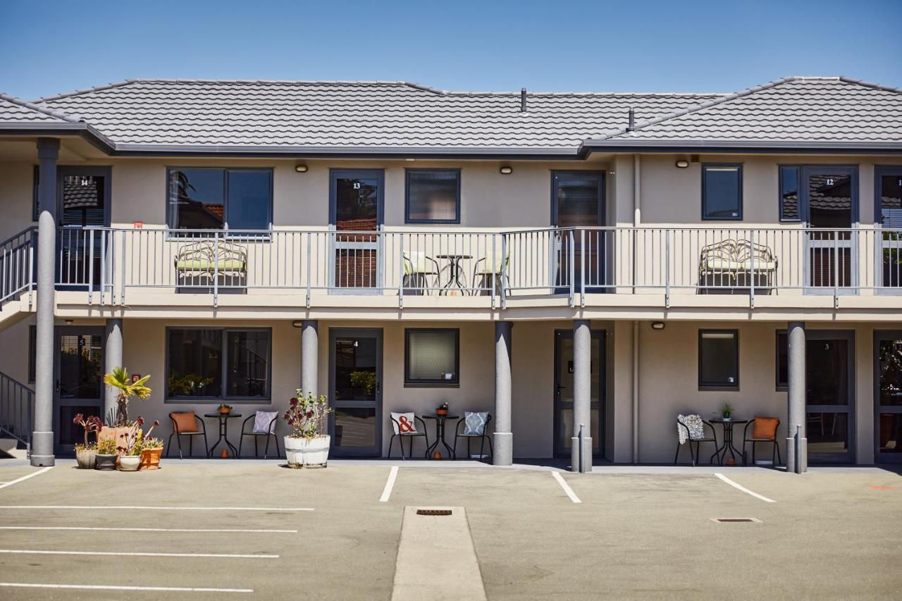 Blenheim Palms Motel Buitenkant foto